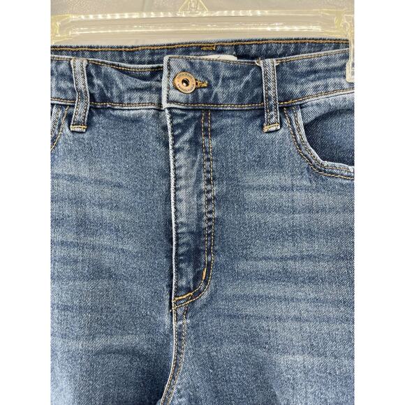Sofia Vergara Medium Wash Distressed Blue Denim Flare Jeans Women's Size 10 - Picture 5 of 9